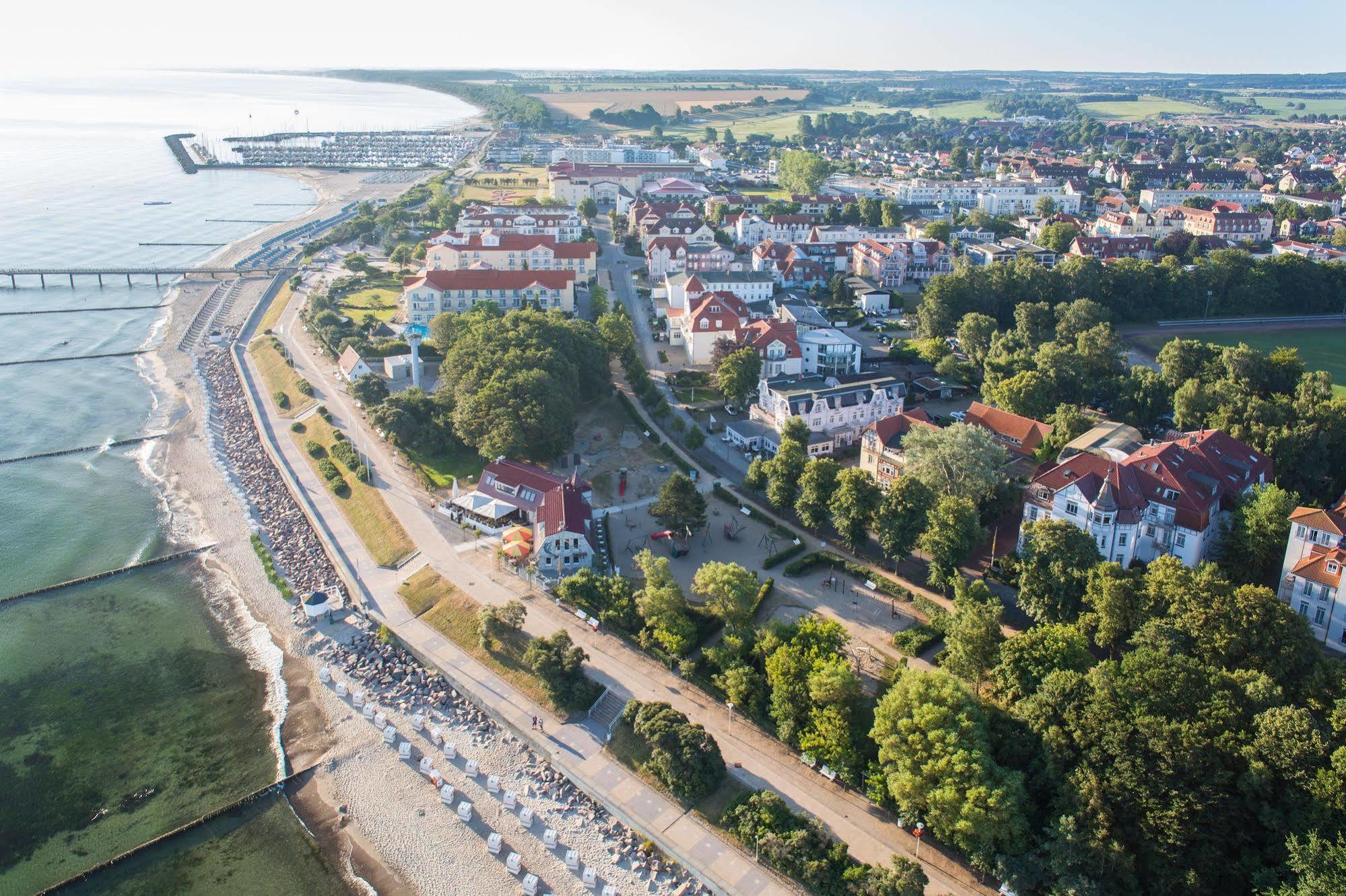 Ringhotel Strandblick Кюлунгсборн Экстерьер фото